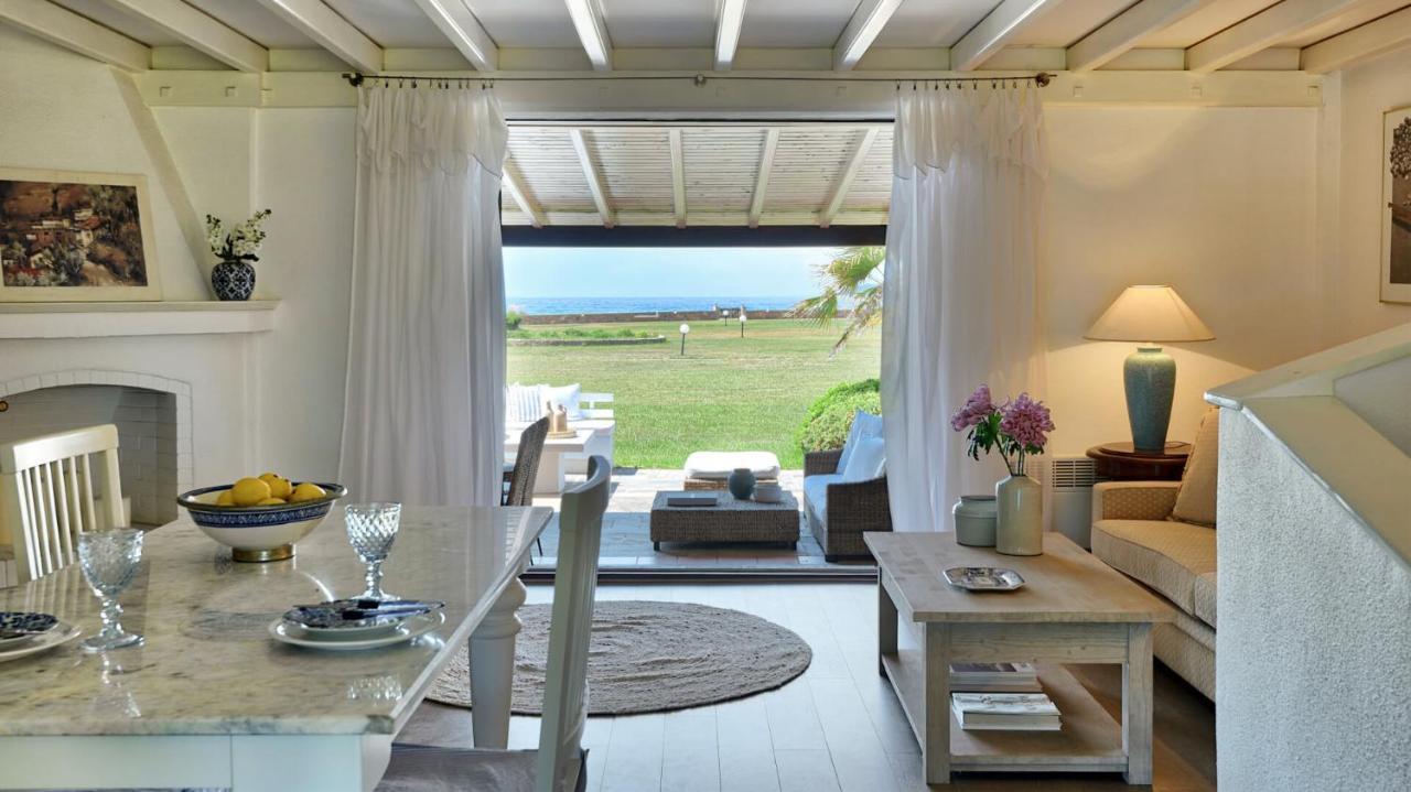 Soleado Beachfront Villa Skala Fourkas Luaran gambar