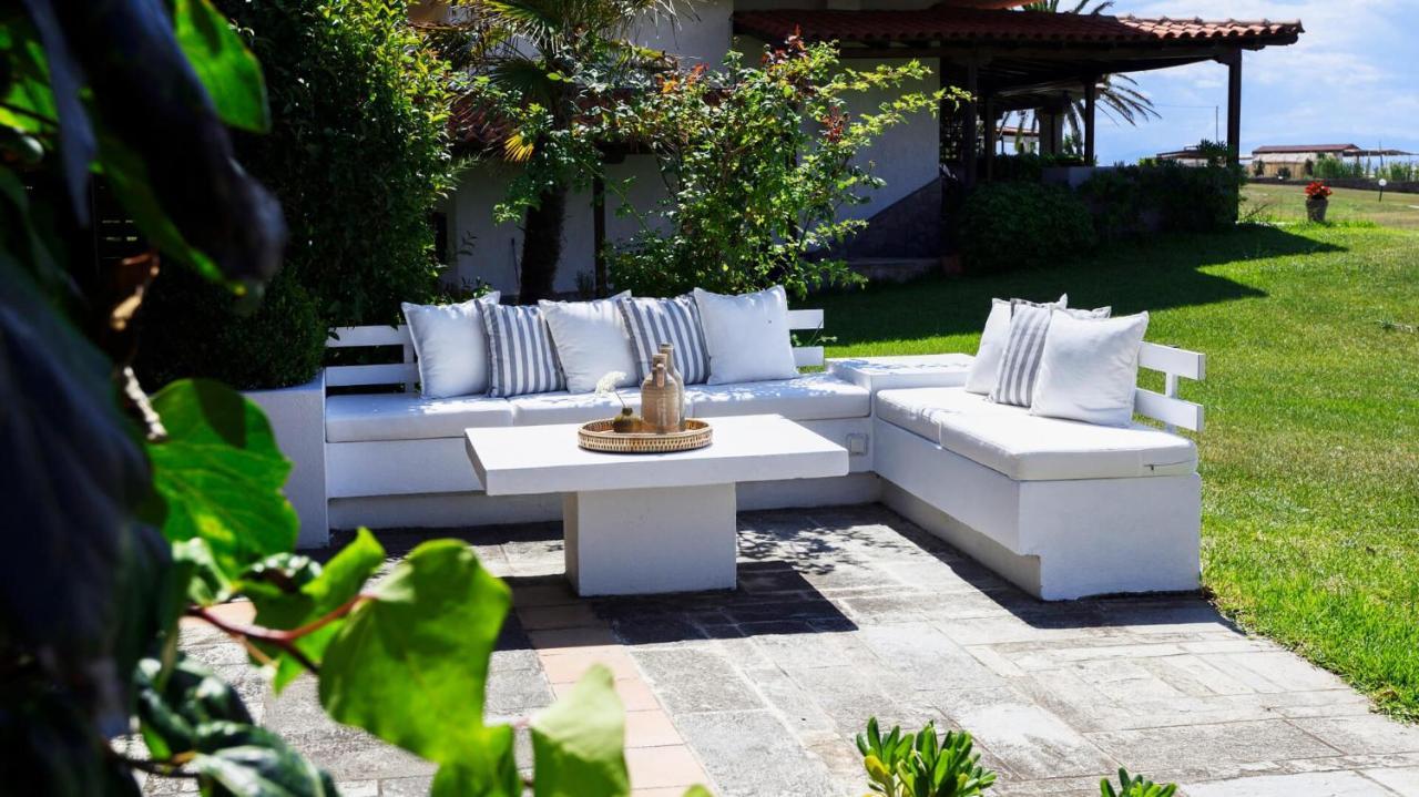 Soleado Beachfront Villa Skala Fourkas Luaran gambar